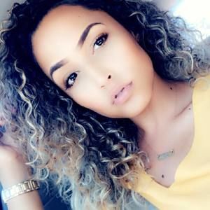 Meet your Posher, Chalayna